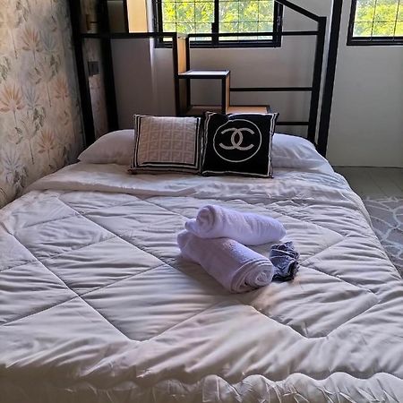 Le Melur Hotel George Town Buitenkant foto